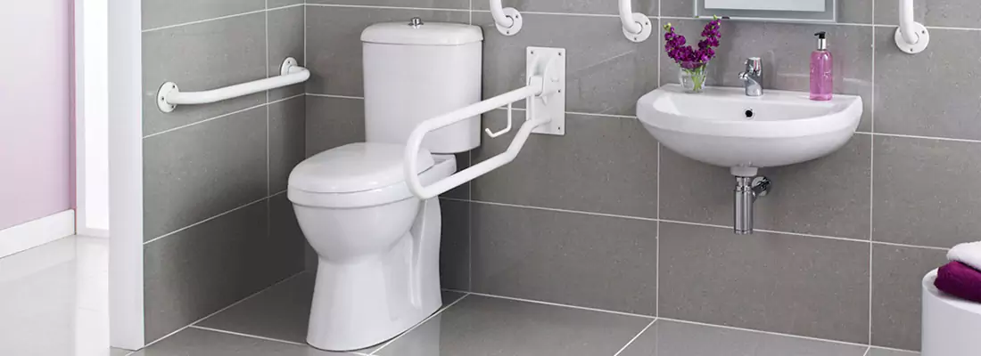 Modern Handicap Bathroom Solutions with Safety Features in Callaway, FL